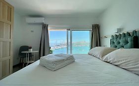 Eos Sea View Apartments